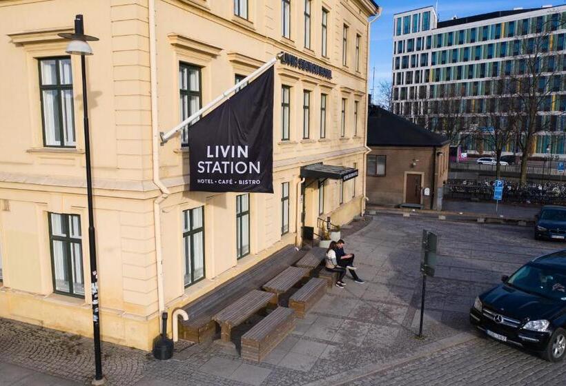 בית מלון כפרי Livin Station