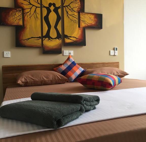 בית מלון כפרי Surf Lanka