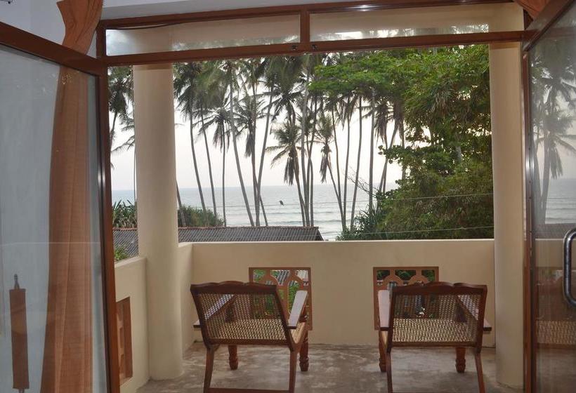 בית מלון כפרי Surf Lanka