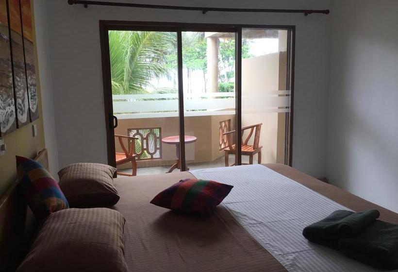 בית מלון כפרי Surf Lanka