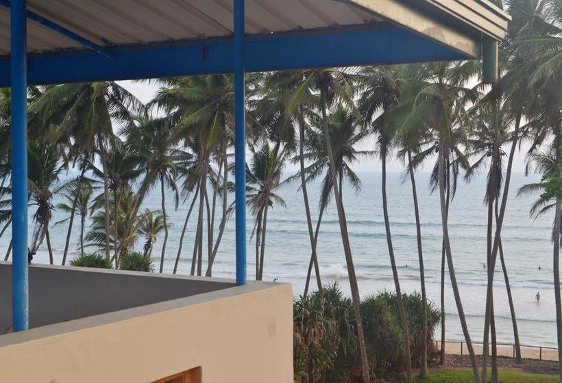 בית מלון כפרי Surf Lanka