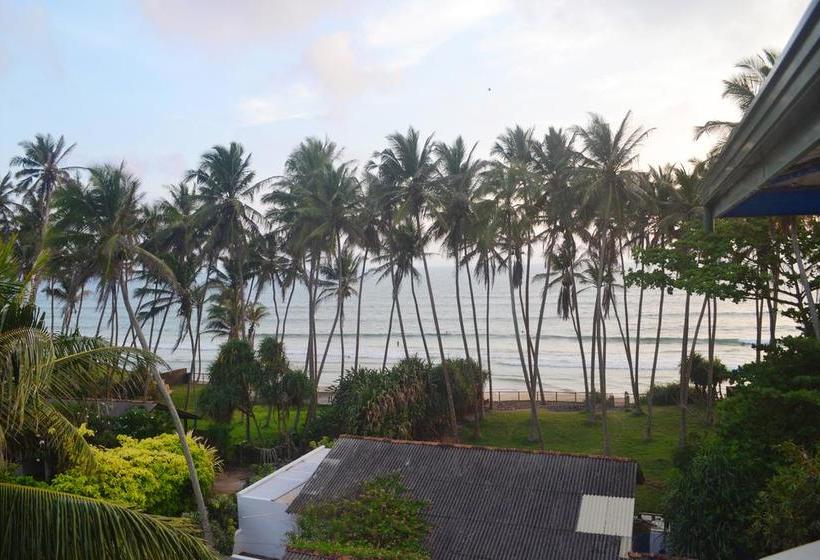 בית מלון כפרי Surf Lanka