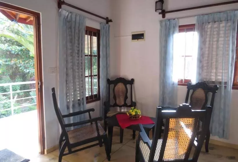 Jungle Holiday Home