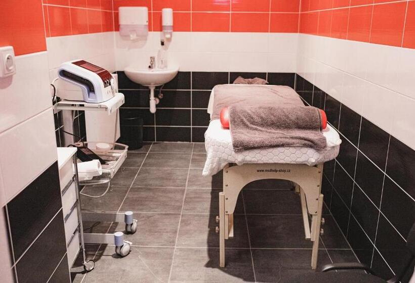 Městský Hotel Bobík