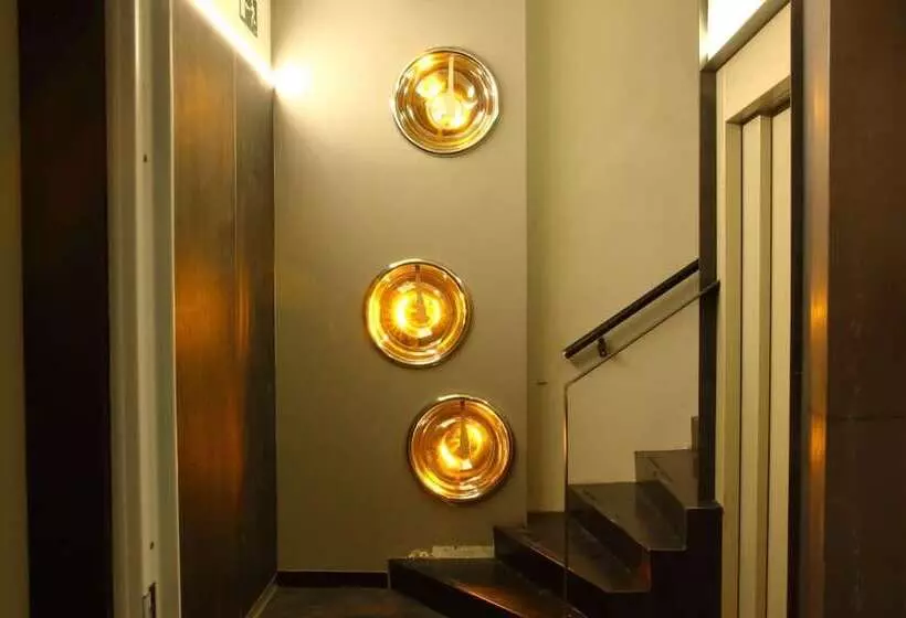 Poshtel Bilbao  Premium Hostel