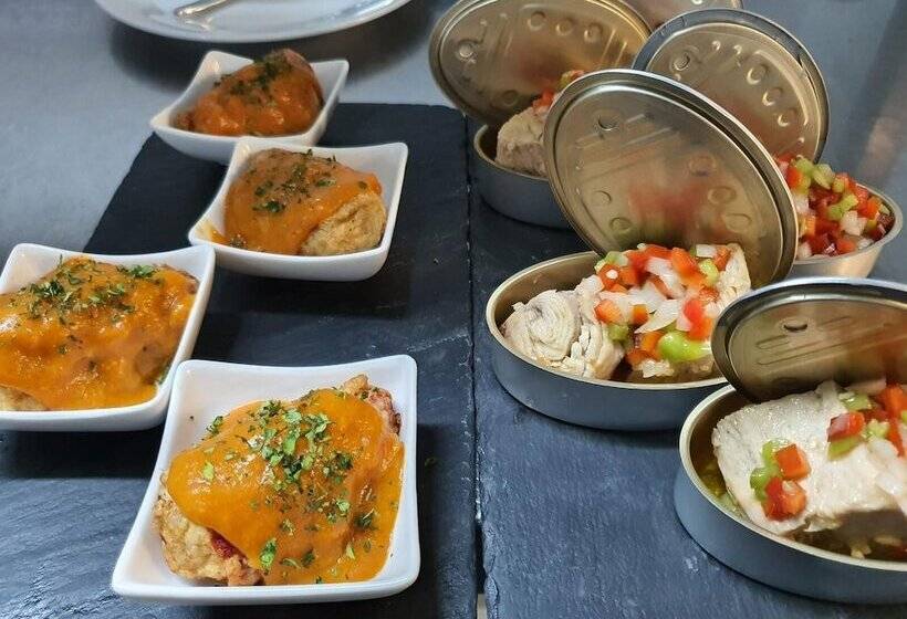 Poshtel Bilbao  Premium Hostel