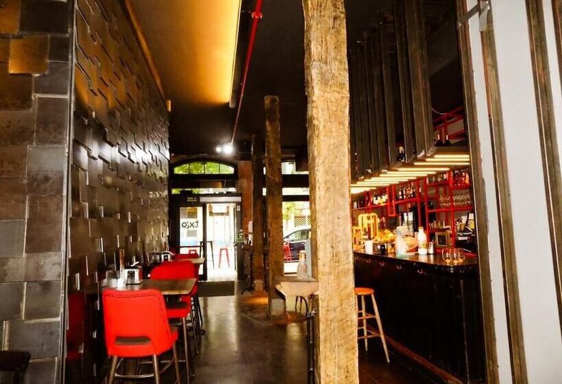 Poshtel Bilbao  Premium Hostel