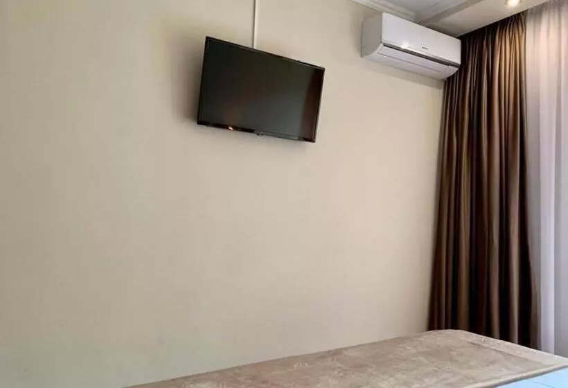 Hotelli Nalba Jupiter