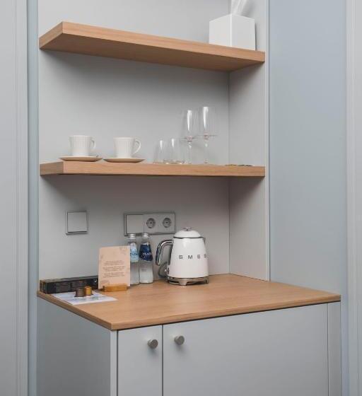 هاستل Roze Park Rooms