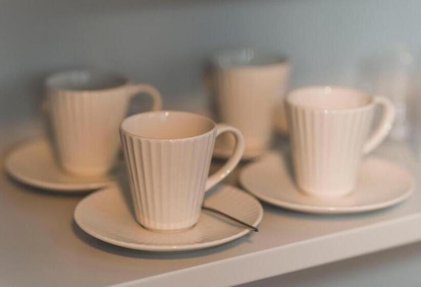 هاستل Roze Park Rooms