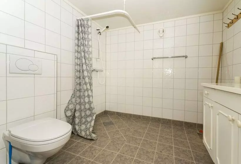 Retkeilymaja Statsbuene I Kabelvåg