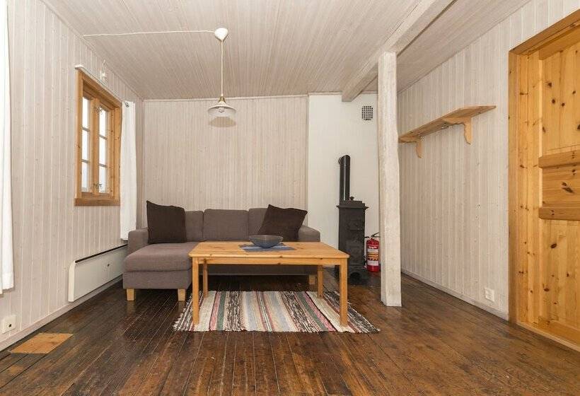 הוסטל Statsbuene I Kabelvåg