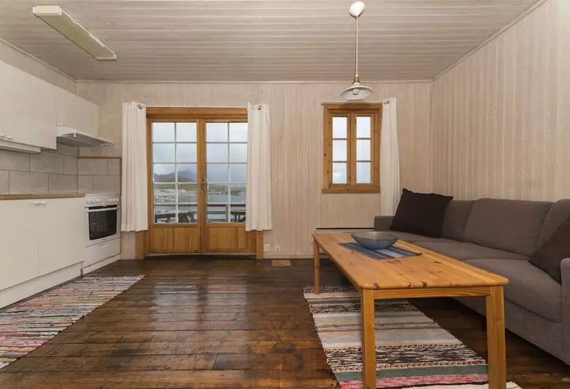 Retkeilymaja Statsbuene I Kabelvåg