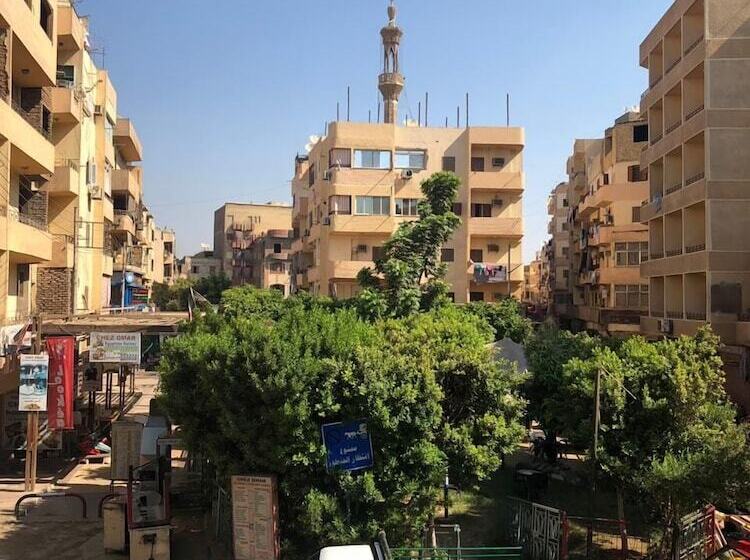 هاستل Venus Hotel Luxor 日本人 大歓迎