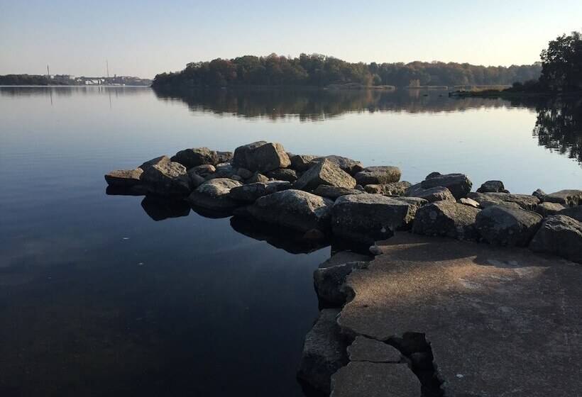 مبيت وإفطار Amiralsgården Werstorp