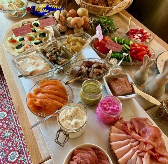 تختخواب و صبحانه Killegården På Kivik