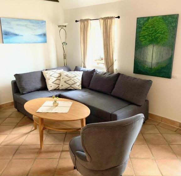 تختخواب و صبحانه Killegården På Kivik