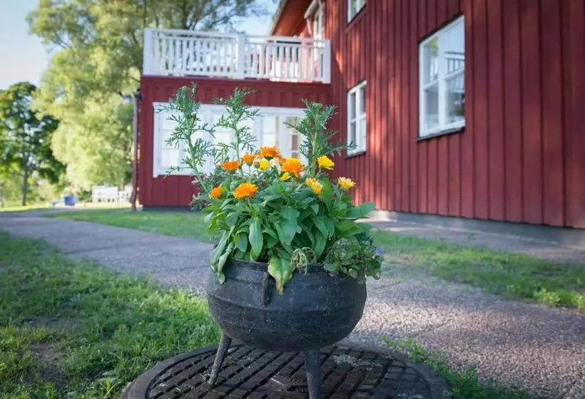 تختخواب و صبحانه Prostgården