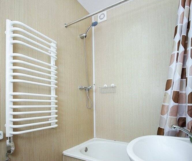 تختخواب و صبحانه Sleep In Bnb