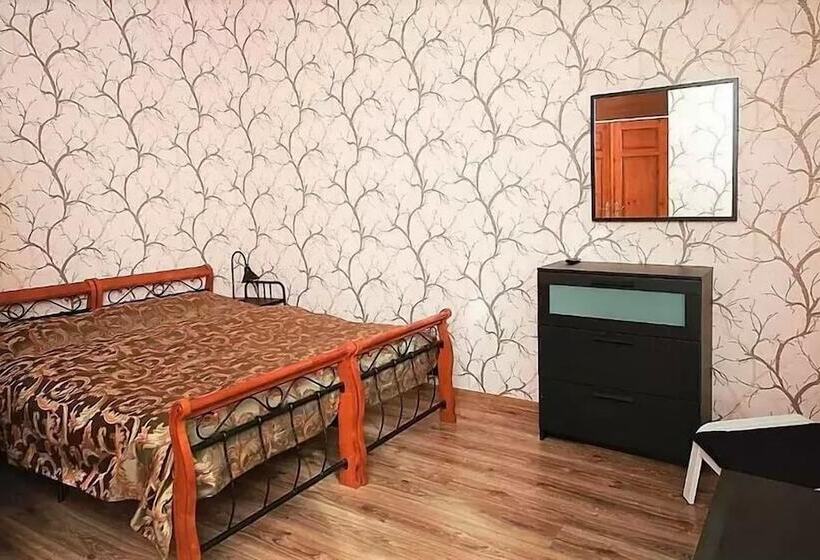 تختخواب و صبحانه Sleep In Bnb