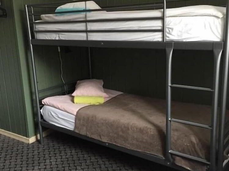 تختخواب و صبحانه Sleep In Bnb