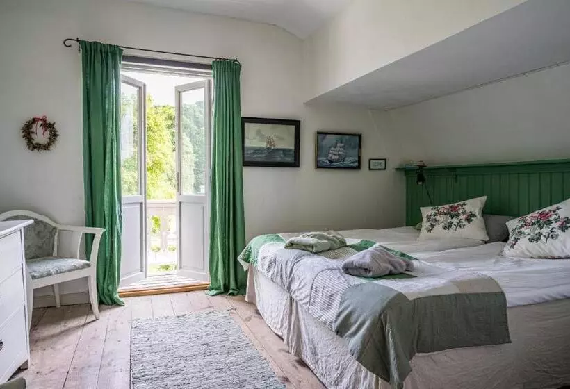 Boråkra Bed & Breakfast