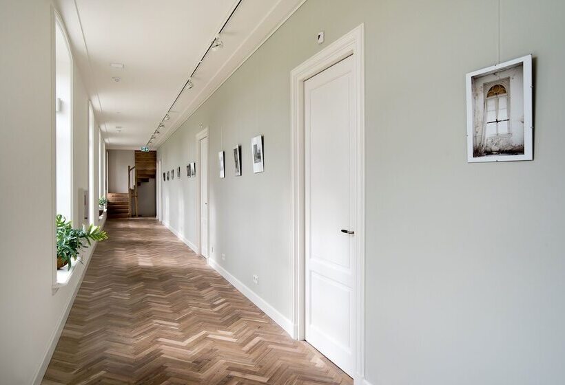 Boutique Hotel De Witte Dame