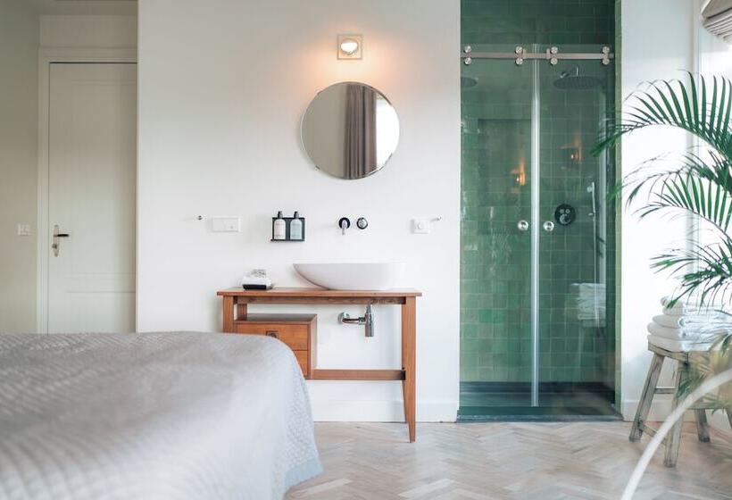 Boutique Hotel De Witte Dame