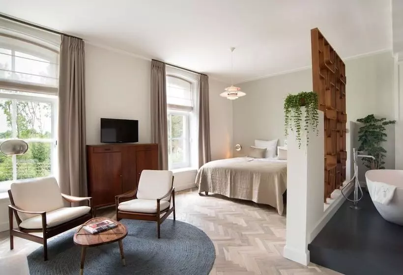 Boutique Hotel De Witte Dame