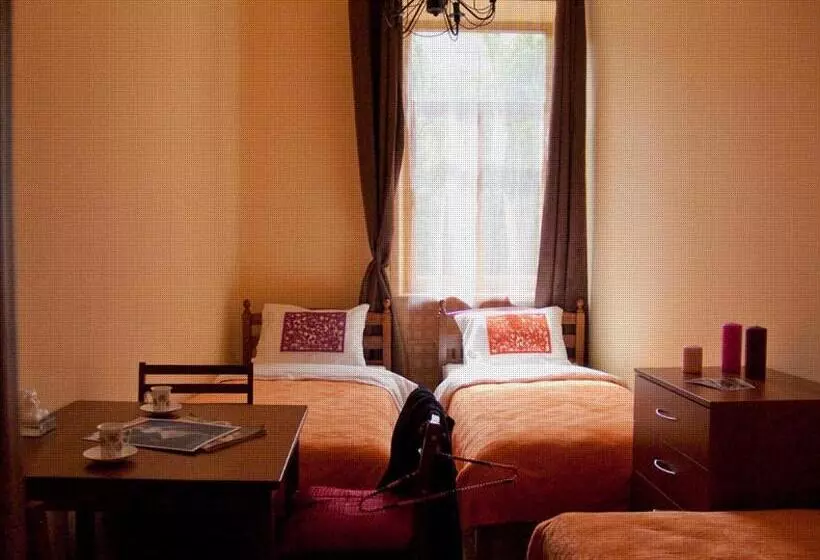 Hostel Lux