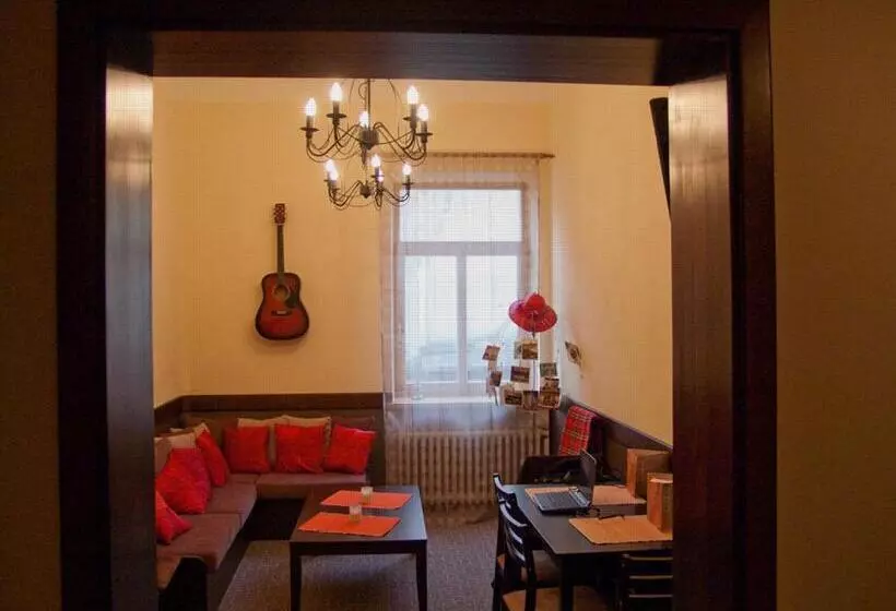 Hostel Lux
