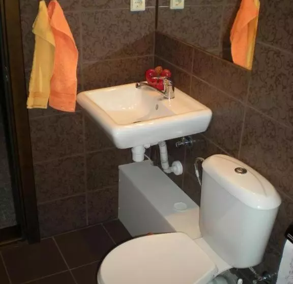 Hostel Lux