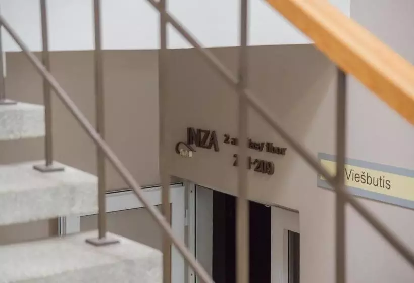 هتل Inza Guest House