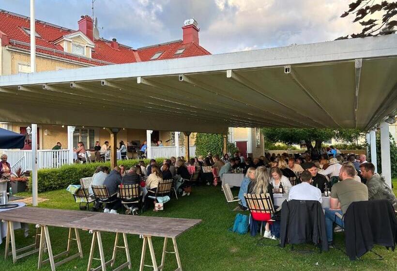 בית מלון כפרי L Hertig Karl