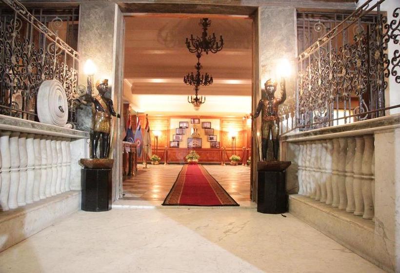 هتل Raml Armed Forces