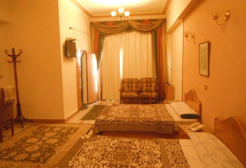 هتل Raml Armed Forces