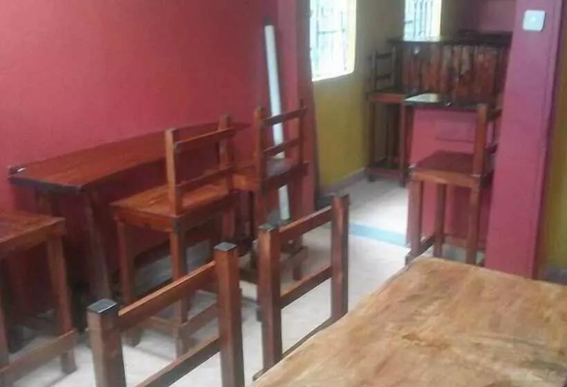 هتل Sleepway Cottages