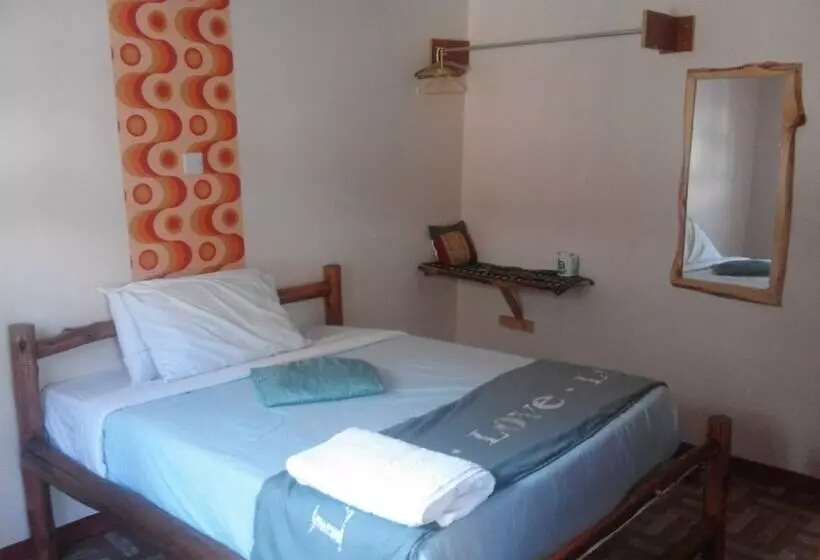 هتل Sleepway Cottages