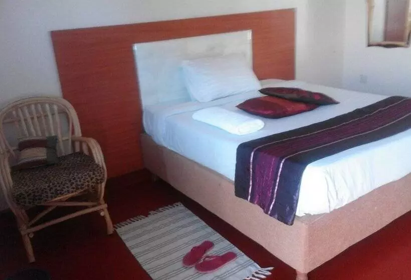 هتل Sleepway Cottages