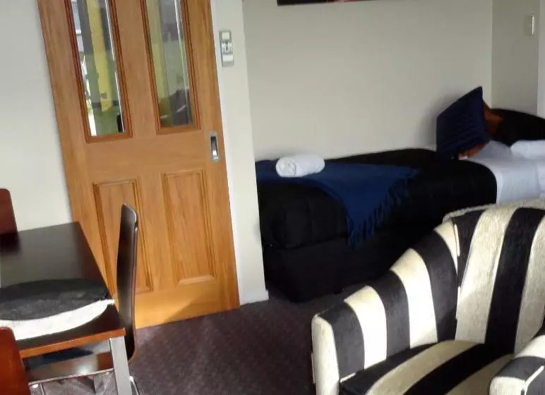 Aarburg Airport Motel