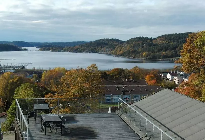 ユースホステル Ljungskile Folkhögskola Kurs & Konferens L