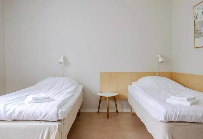 Retkeilymaja Nordiska Folkhogskolan Bed And Breakfast
