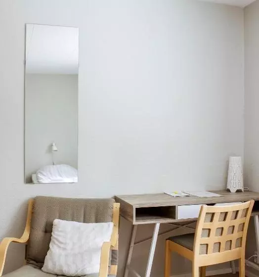 Retkeilymaja Nordiska Folkhogskolan Bed And Breakfast