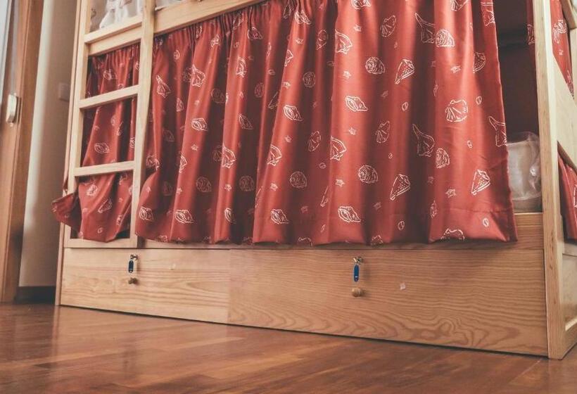 هاستل Oportocean