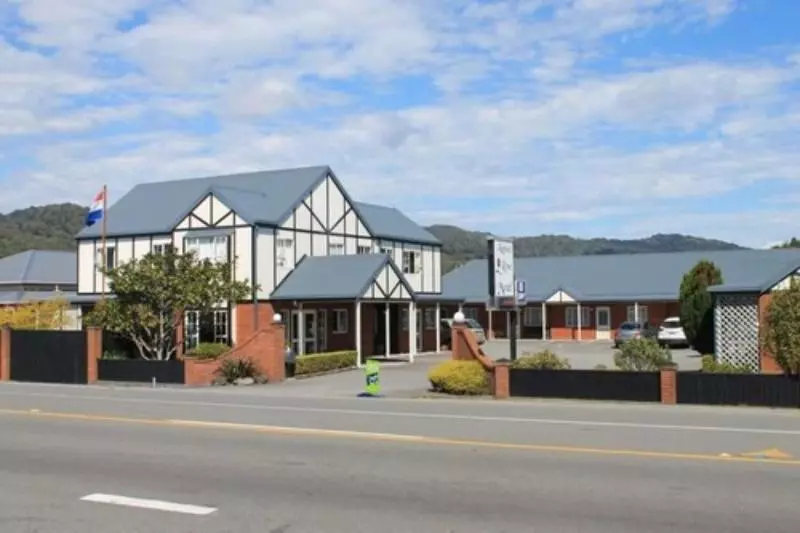 Alpine Rose Motel