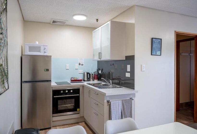 Asure Aspiring Court Motel