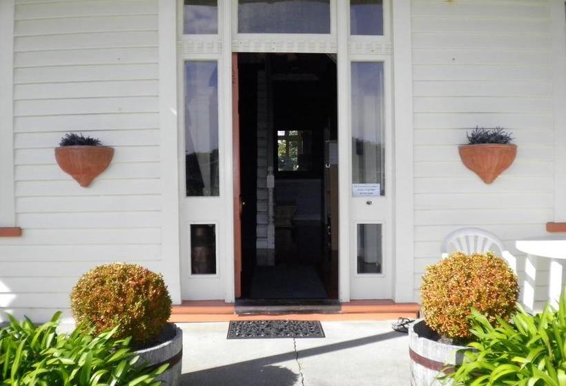 ベッドアンドブレックファースト Ace Accommodation