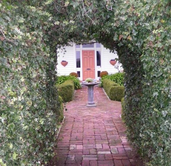 ベッドアンドブレックファースト Ace Accommodation