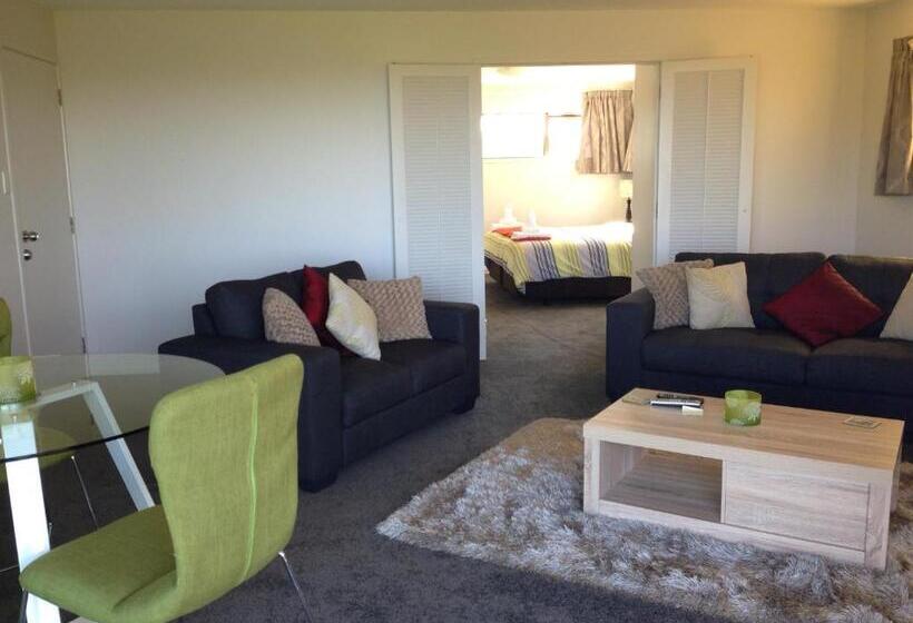 ベッドアンドブレックファースト Baywaterviews