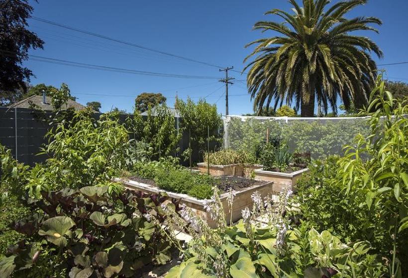 Botanica Bed And Breakfast